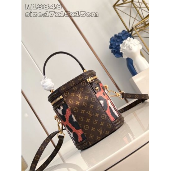 2025SS トートバッグ LOUIS VUITTON ルイヴィトン この春夏注目すべき 2025SS トートバッグ LOUIS VUITTON ルイヴィトン この春夏注目すべき