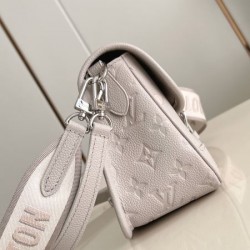 2025SS ショルダーバッグ LOUIS VUITTON ルイヴィトン 大注目日本未入荷