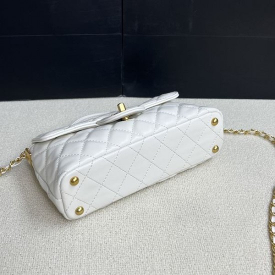 2025SS トートバッグ CHANEL シャネル 著名人やセレブも愛用する 2025SS トートバッグ CHANEL シャネル 著名人やセレブも愛用する