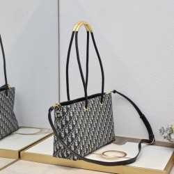 2025SS ショルダーバッグ DIOR ディオール 大流行新ブランドアイテム