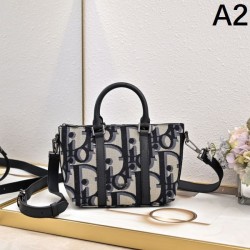 2025SS トートバッグ DIOR ディオール 今季はトップスにおすすめ