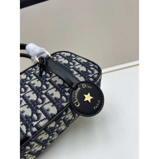2025SS トートバッグ DIOR ディオール 春夏季超人気手元在庫あり 2025SS トートバッグ DIOR ディオール 春夏季超人気手元在庫あり