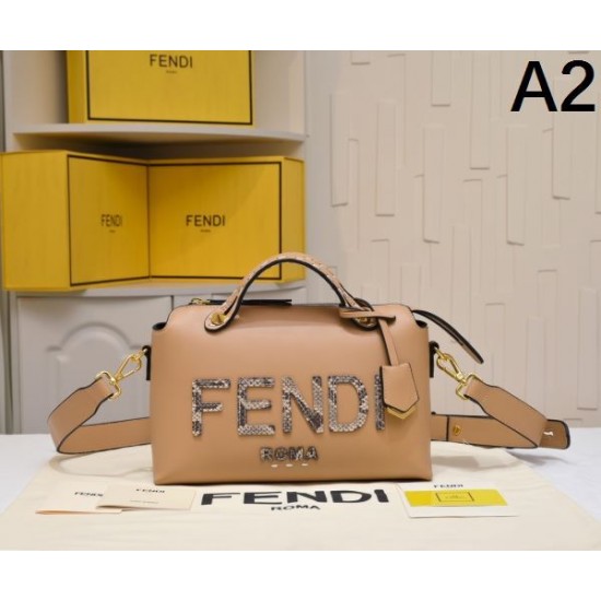 2025SS トートバッグ FENDI フェンデイ ファッション感が急上昇！