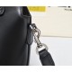 2025SS トートバッグ FENDI フェンデイ きれいめな印象で着こなし