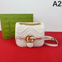 2025SS ショルダーバッグ GUCCI グッチ 昨年も人気のアイテム新品