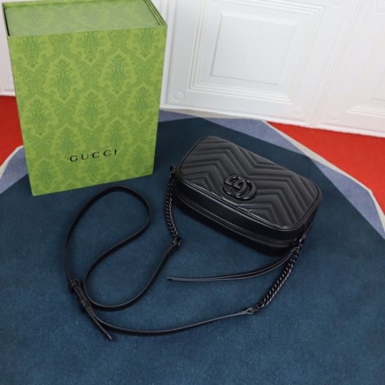 2025SS ショルダーバッグ GUCCI グッチ 人気沸騰中!おしゃれ新品 2025SS ショルダーバッグ GUCCI グッチ 人気沸騰中!おしゃれ新品