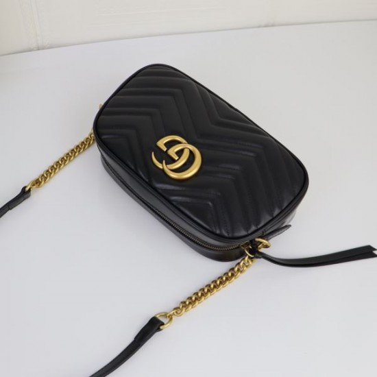 2025SS ショルダーバッグ GUCCI グッチ シーズンの流行にチェック 2025SS ショルダーバッグ GUCCI グッチ シーズンの流行にチェック