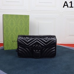 2025SS ショルダーバッグ GUCCI グッチ 先シーズンに引き続き新品