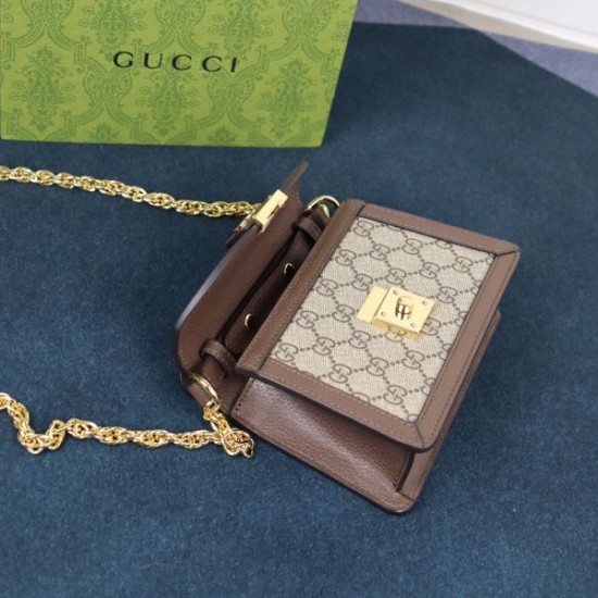 2025SS トートバッグ GUCCI グッチ おしゃれ上級者の印象がある 2025SS トートバッグ GUCCI グッチ おしゃれ上級者の印象がある