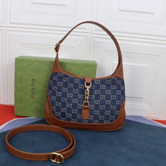 2025SS トートバッグ GUCCI グッチ 最新ファッションのポイント 2025SS トートバッグ GUCCI グッチ 最新ファッションのポイント