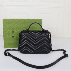 2025SS トートバッグ GUCCI グッチ キレイめな印象を与えてくれ