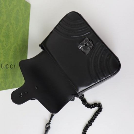 2025SS トートバッグ GUCCI グッチ キレイめな印象を与えてくれ 2025SS トートバッグ GUCCI グッチ キレイめな印象を与えてくれ