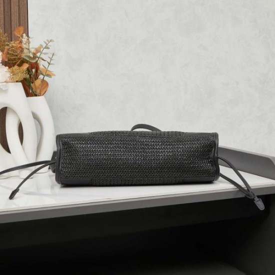 2025SS トートバッグ PRADA プラダ おしゃれ上級者の印象がある 2025SS トートバッグ PRADA プラダ おしゃれ上級者の印象がある