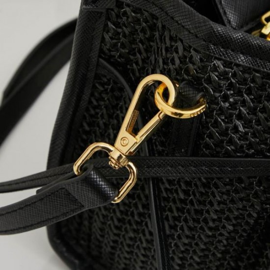 2025SS トートバッグ PRADA プラダ おしゃれ上級者の印象がある 2025SS トートバッグ PRADA プラダ おしゃれ上級者の印象がある