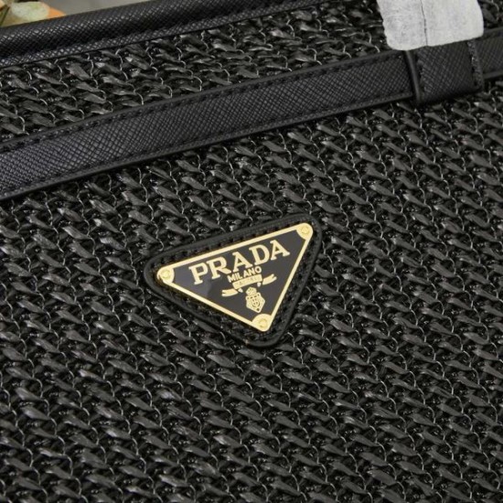2025SS トートバッグ PRADA プラダ いつも年末には完売しちゃう