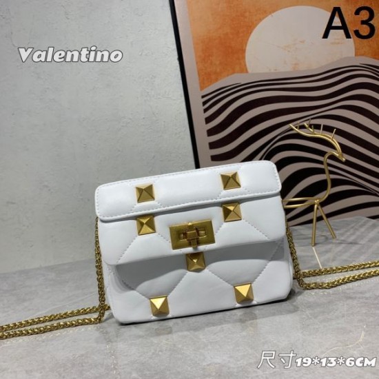 2025SS ショルダーバッグ VALENTINO ヴァレンティノ 期間限定セール 2025SS ショルダーバッグ VALENTINO ヴァレンティノ 期間限定セール