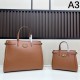 2025SS トートバッグ VALENTINO ヴァレンティノ 年末年始はセール