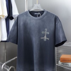 2025SS 半袖Tシャツ CHROME HEARTS クロムハーツ 明るい雰囲気があり