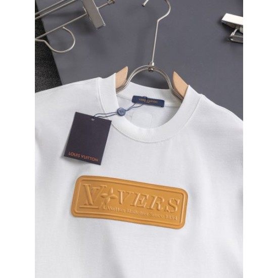 2025SS 半袖Tシャツ LOUIS VUITTON ルイヴィトン 毎年人気春夏新作 2025SS 半袖Tシャツ LOUIS VUITTON ルイヴィトン 毎年人気春夏新作