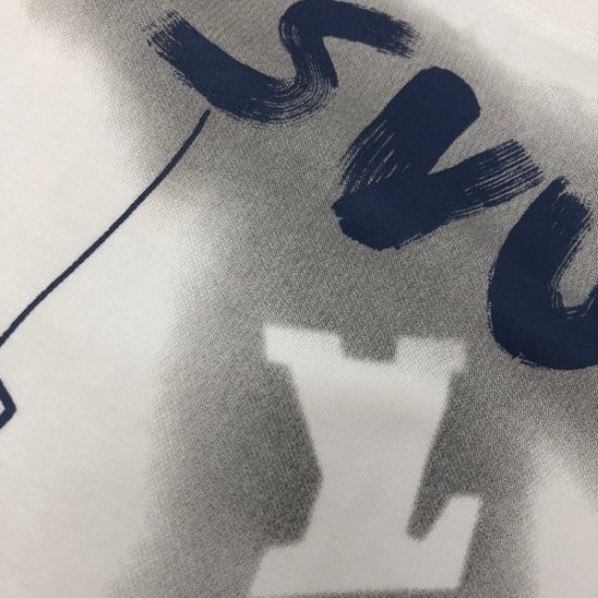 2025SS 半袖Tシャツ LOUIS VUITTON ルイヴィトン セレブも多数愛用 2025SS 半袖Tシャツ LOUIS VUITTON ルイヴィトン セレブも多数愛用