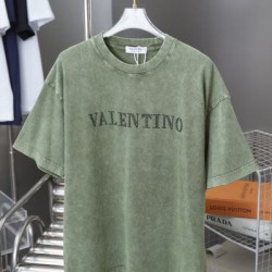 2025SS 半袖Tシャツ VALENTINO ヴァレンティノ 大人っぽい雰囲気
