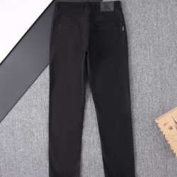 2025SS カジュアルパンツ BURBERRY バーバリー 最新 話題沸騰中 
