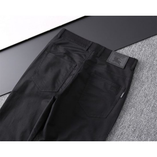 2025SS カジュアルパンツ BURBERRY バーバリー 最新 話題沸騰中 