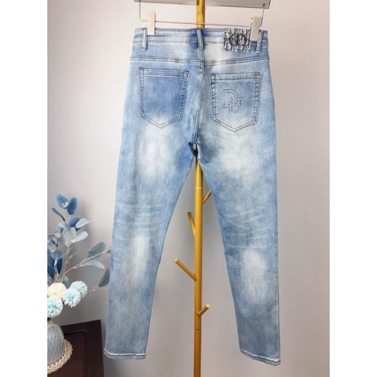 2025SS ジーパン DIOR ディオール 新着アイテム最安値販売 2025SS ジーパン DIOR ディオール 新着アイテム最安値販売