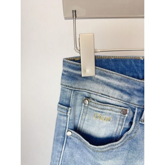 2025SS ジーパン DIOR ディオール 新着アイテム最安値販売 2025SS ジーパン DIOR ディオール 新着アイテム最安値販売