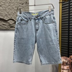 2025SS デニムパンツ FENDI フェンデイ 雑誌も街も人気アイテム