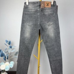 2025SS ジーパン LOUIS VUITTON ルイヴィトン 激レア 入手困難