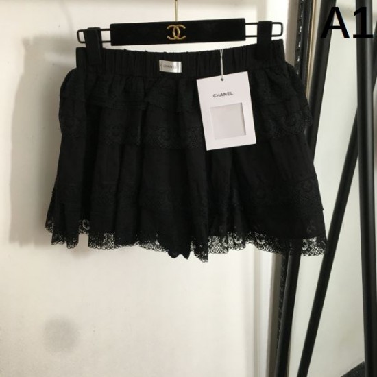 シャネル (CHANEL) 2025春夏 デザイナースカート 印象的なケーキスカート