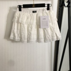 シャネル (CHANEL) 2025春夏 デザイナースカート 印象的なケーキスカート