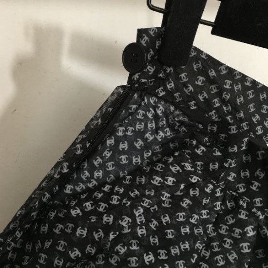シャネル (CHANEL) 2025春夏 最新コレクション ロングスカート 新作登場