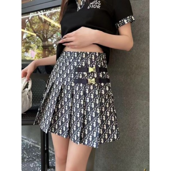 DIOR ディオール 2025SS 品の良い優秀さコレクション プリーツスカート