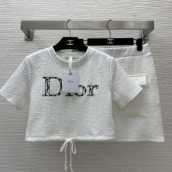 DIOR ディオール 2025SS おしゃれに見せるキーワード 上下セット