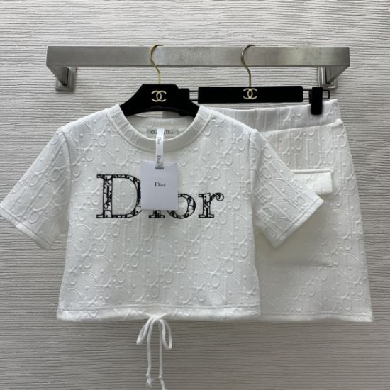 DIOR ディオール 2025SS おしゃれに見せるキーワード 上下セット