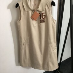 MIU MIU ミュウミュウ 2025SS 夏のコーデにぴったり ワンピース