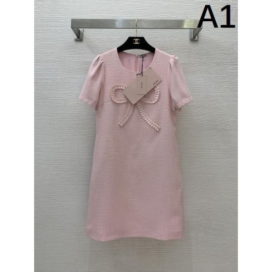 MIU MIU ミュウミュウ 2025SS カッコ良くキあります ワンピース