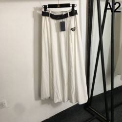 PRADA プラダ 2025SS 新しい姿を演出できる夏季新作 ロングスカート