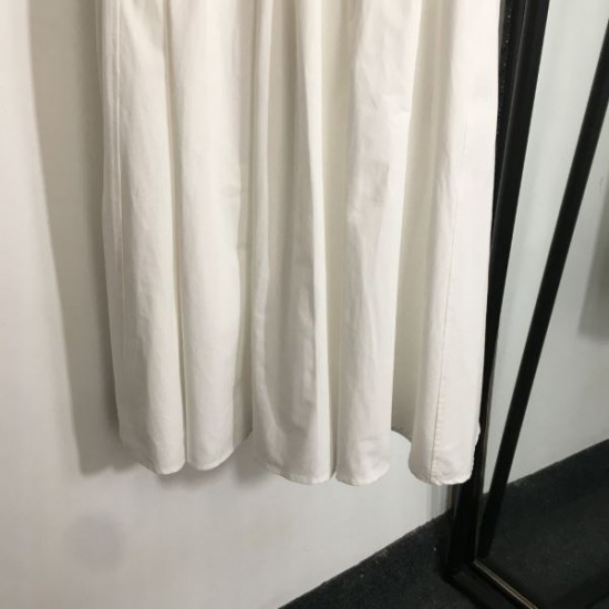 VALENTINO ヴァレンティノ 2025SS 爆発的人気再入荷 ロングスカート