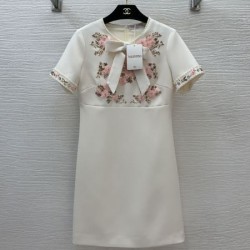 VALENTINO ヴァレンティノ 2025SS トレンドスタイル ワンピース