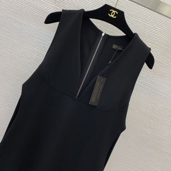 VERSACE ヴェルサーチェ 2025SS お気に入りのデザイン ワンピース