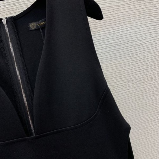 VERSACE ヴェルサーチェ 2025SS お気に入りのデザイン ワンピース