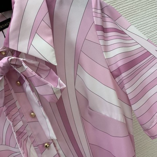 VERSACE ヴェルサーチェ 2025SS 大人っぽく見せてくれ ワンピース