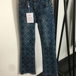 シャネル (CHANEL) 2025SS新作 CCロゴ デニムジーンズ サマースタイル