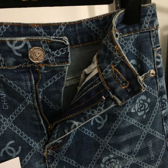 シャネル (CHANEL) 2025SS新作 CCロゴ デニムジーンズ サマースタイル