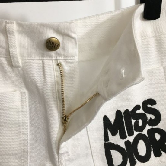 ディオール (DIOR) 2025SS新作 ウォッシュドデニムパンツ 最新トレンド