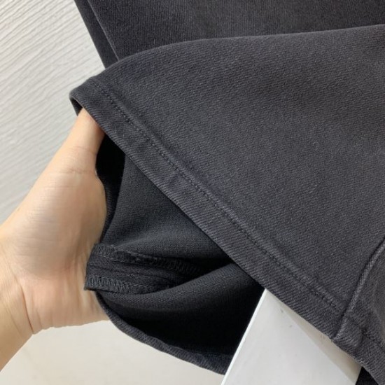 フェンディ (FENDI) 2025SS新作 FFロゴモチーフ [主要商品タイプ] 完売必至?夏活躍 ※[主要商品タイプ]を補ってください