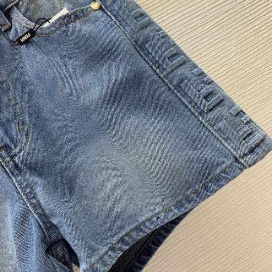 フェンディ (FENDI) 2025SS新作 ズッカ柄 [主要商品タイプ] 素敵デザイン?未入荷 ※[主要商品タイプ]を補ってください